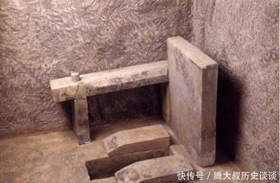 古人上厕所太吃力,这些用具现在人见了都尴尬!